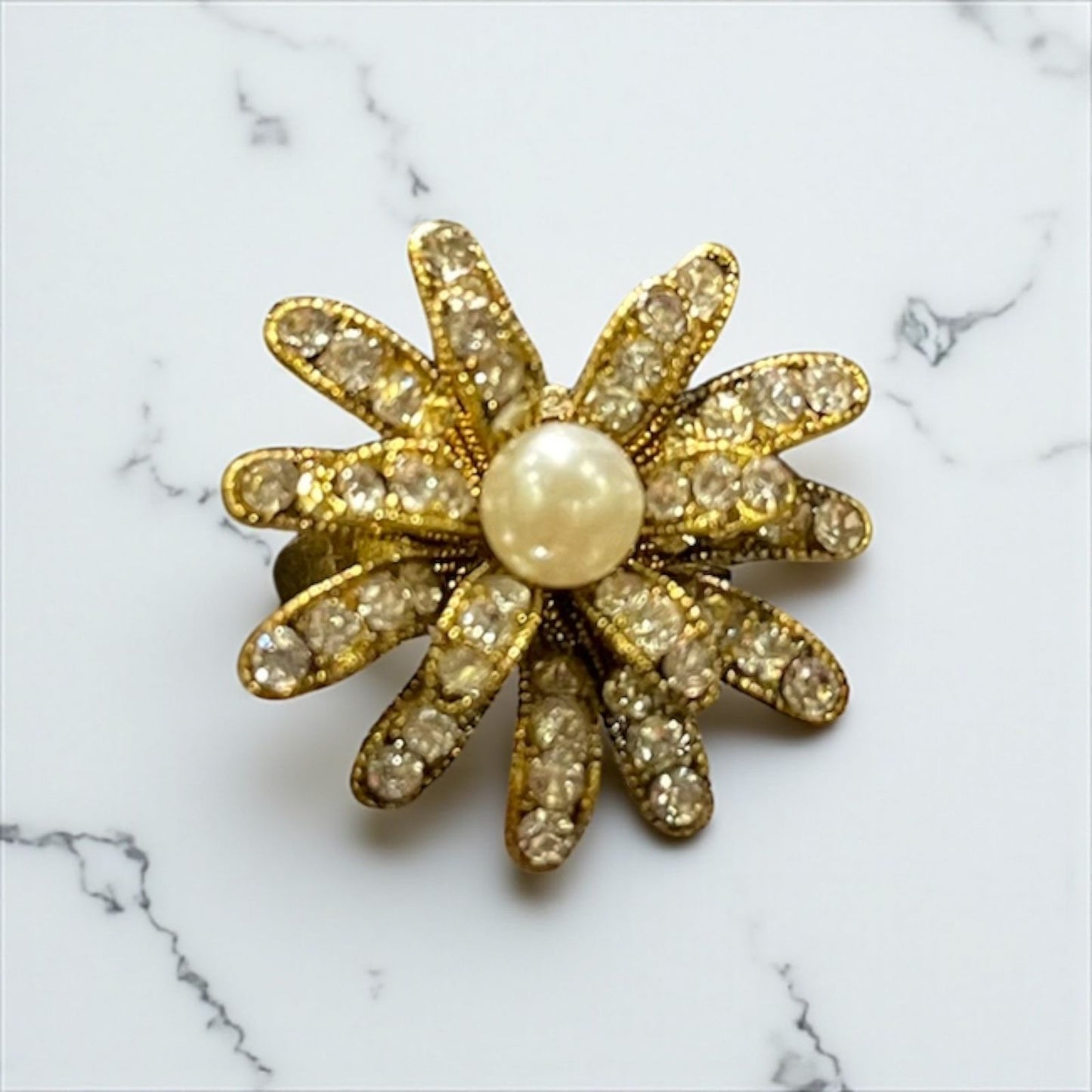 Pearl/Stone flower Ring