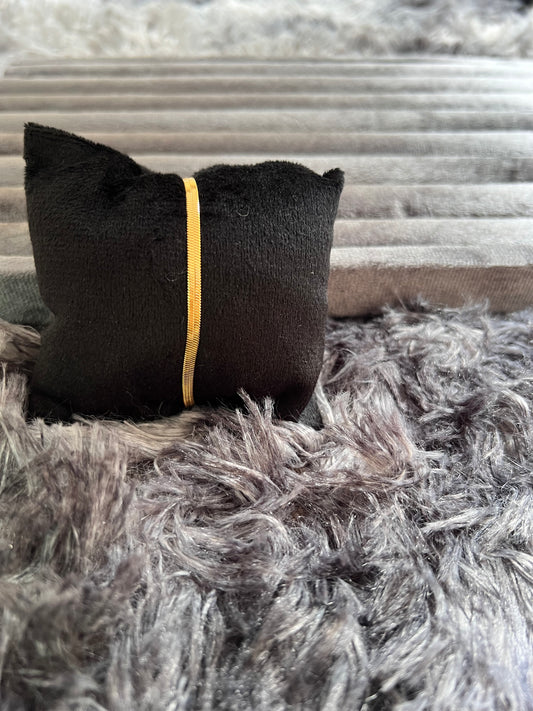 Elegant bracelet for women