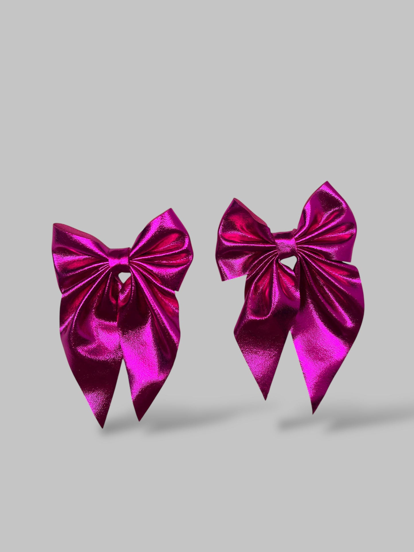 stylish Bow pin