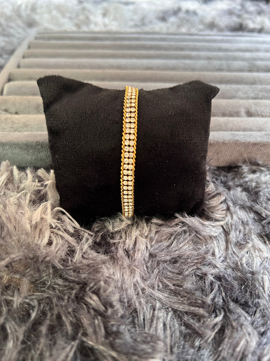 Double layered zircon