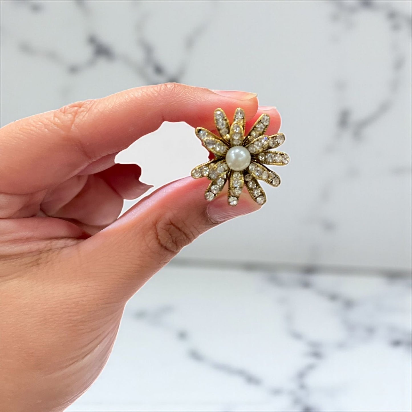 Pearl/Stone flower Ring