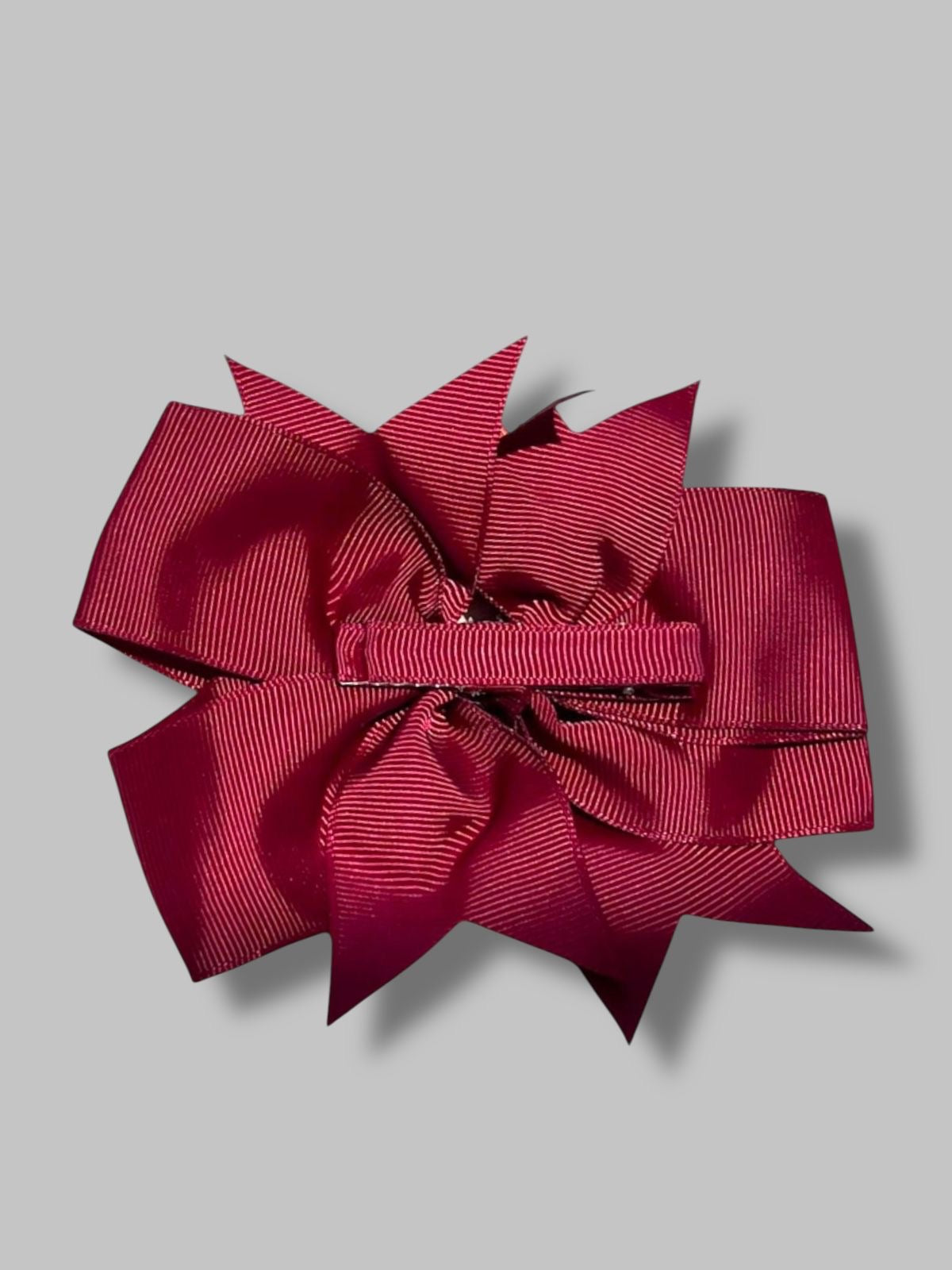 Girls medium bows pin