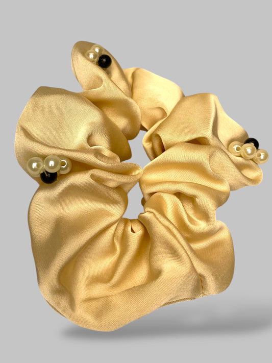 pearls scrunchies