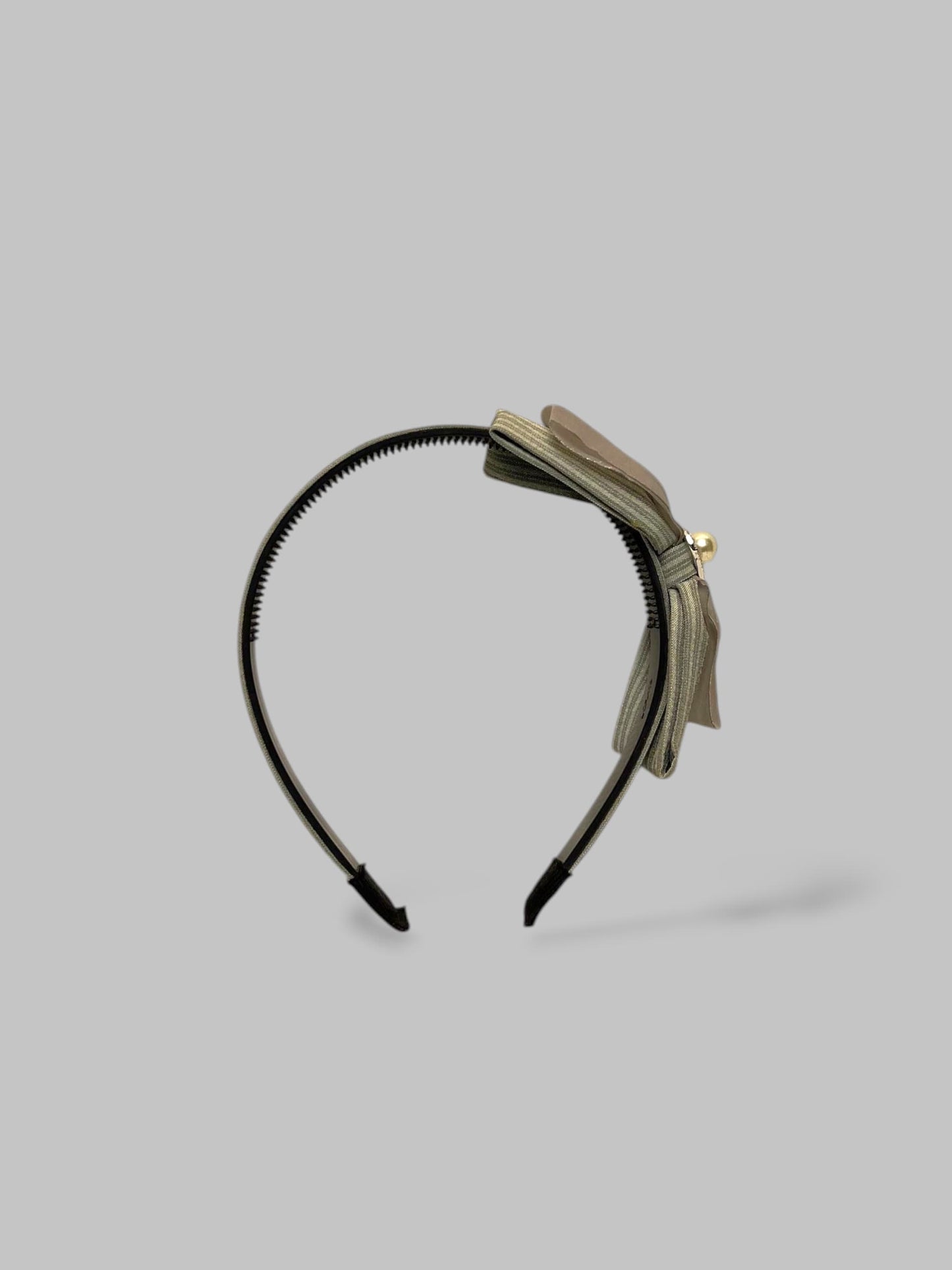 Double bow & pearl style