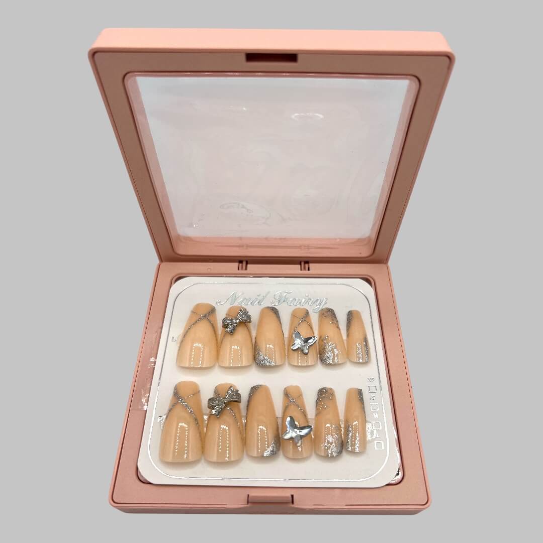 Ladies Nails Press-On