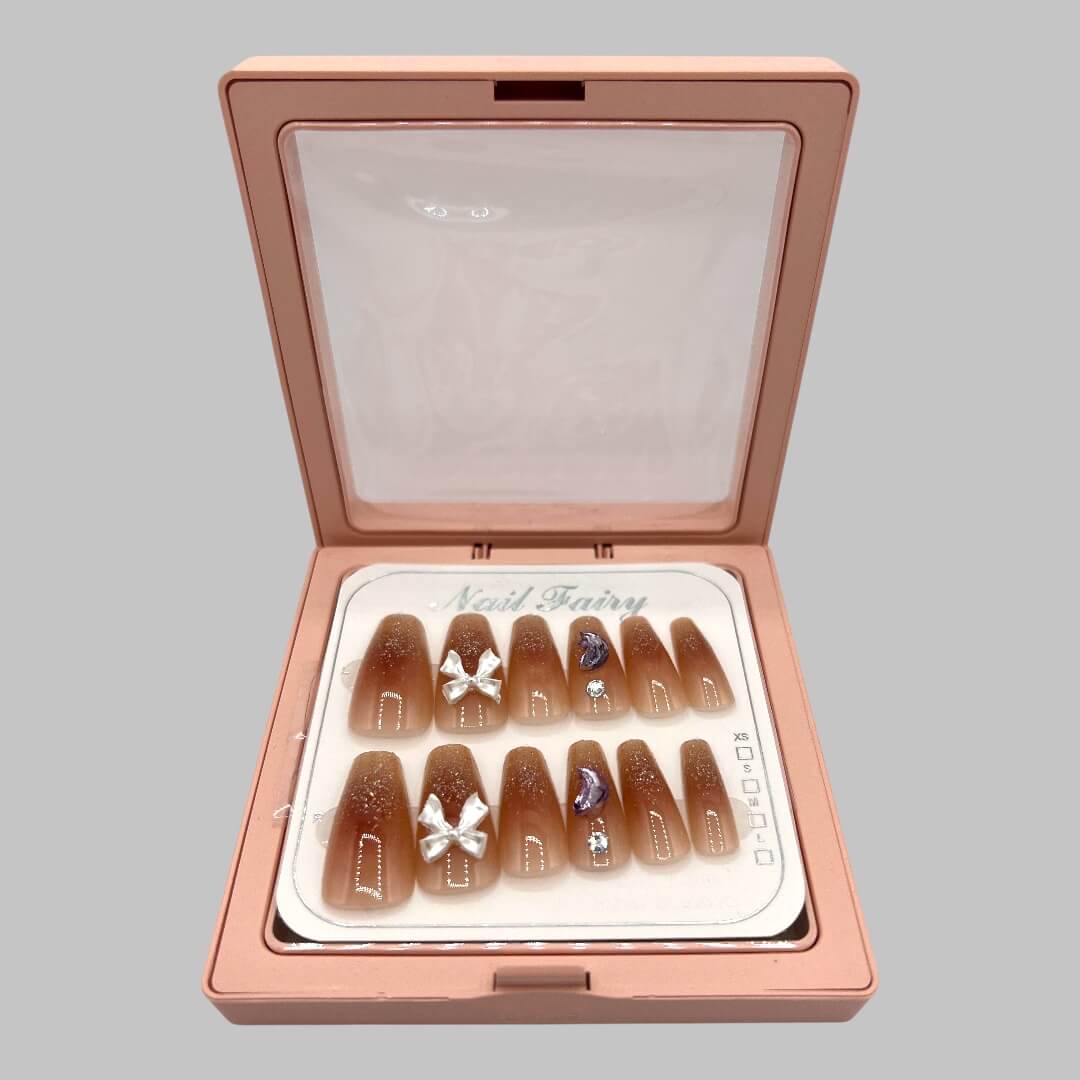 Ladies Nails Press-On