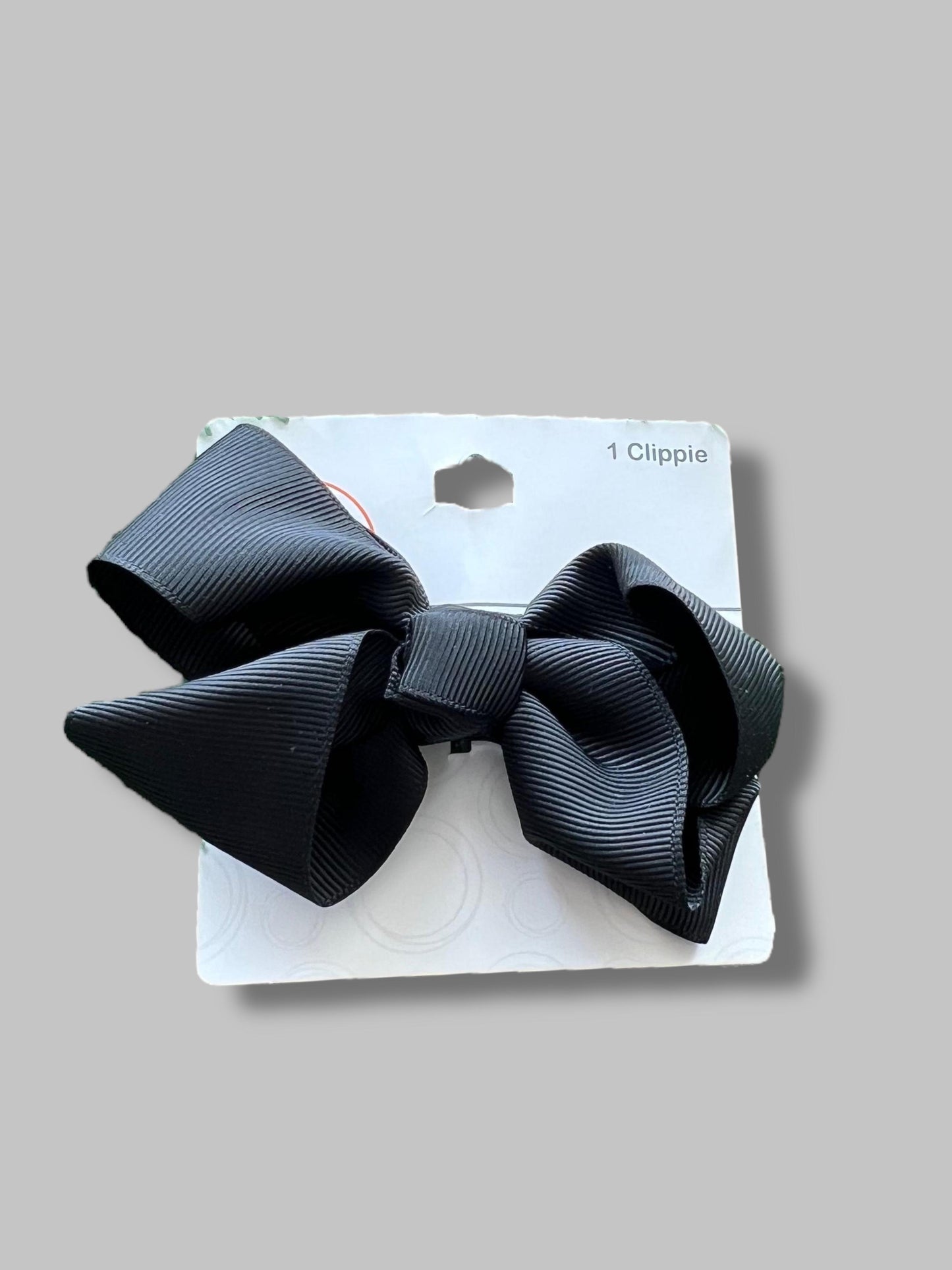 Medium bow pin